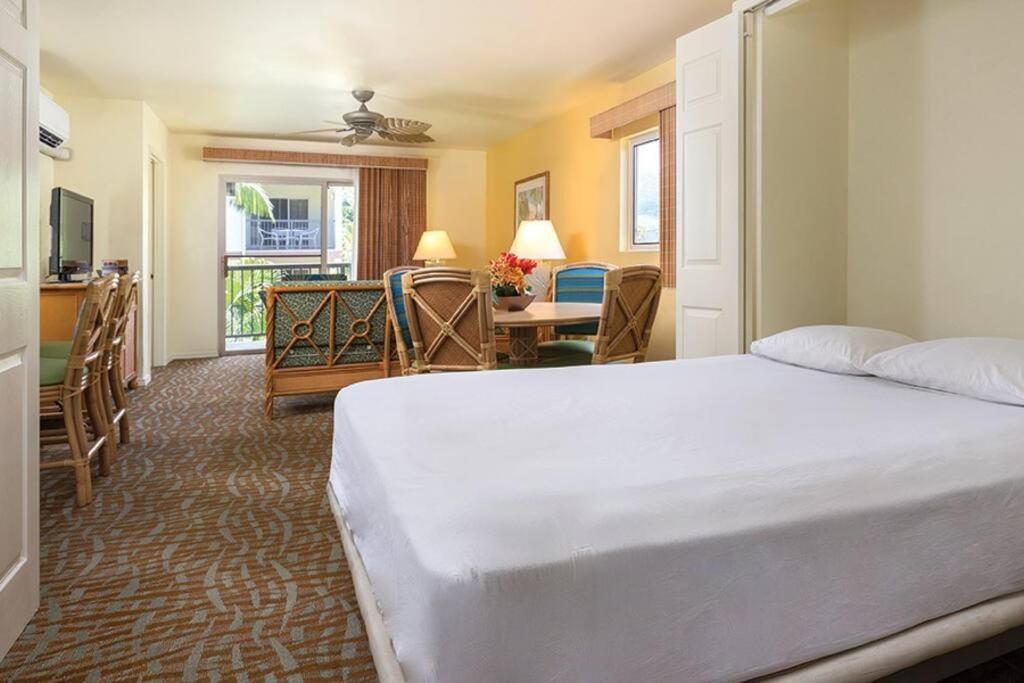 Beautiful 2 Bedroom Condo @ Kona! Kailua-Kona Esterno foto