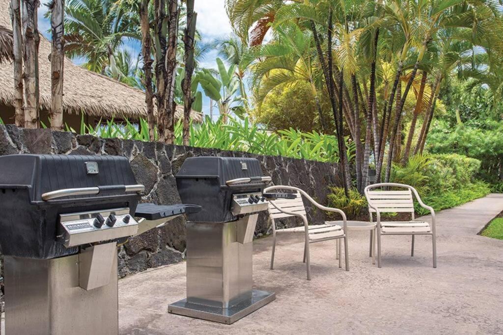 Beautiful 2 Bedroom Condo @ Kona! Kailua-Kona Esterno foto