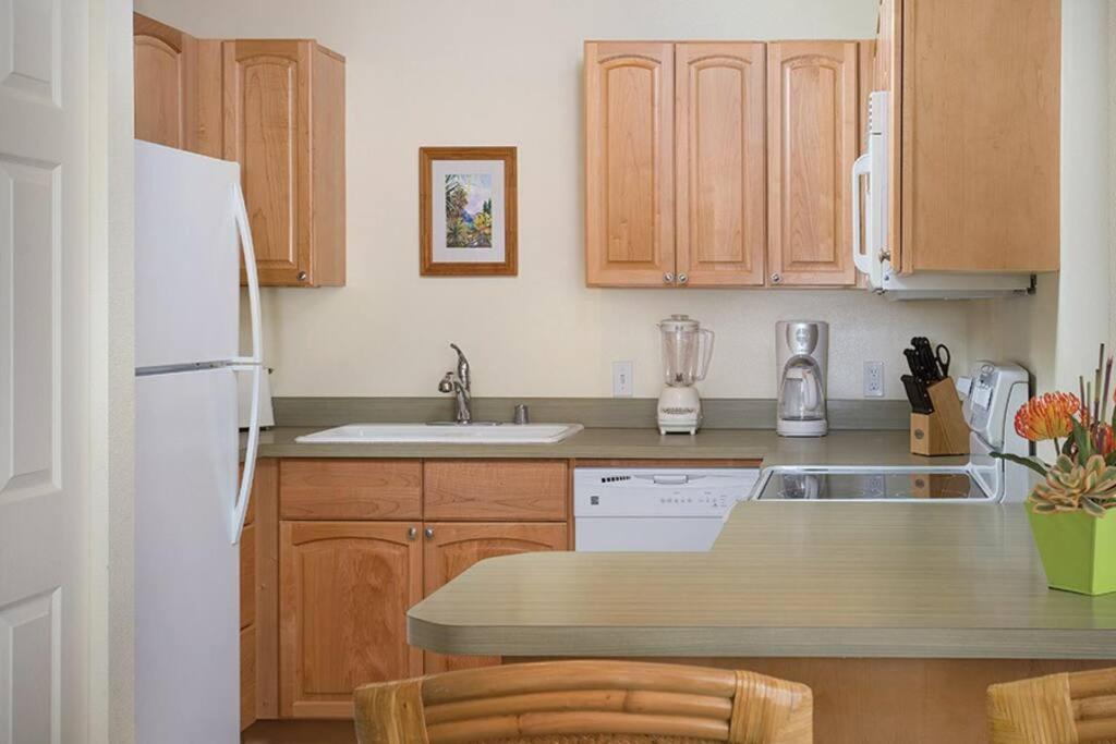 Beautiful 2 Bedroom Condo @ Kona! Kailua-Kona Esterno foto