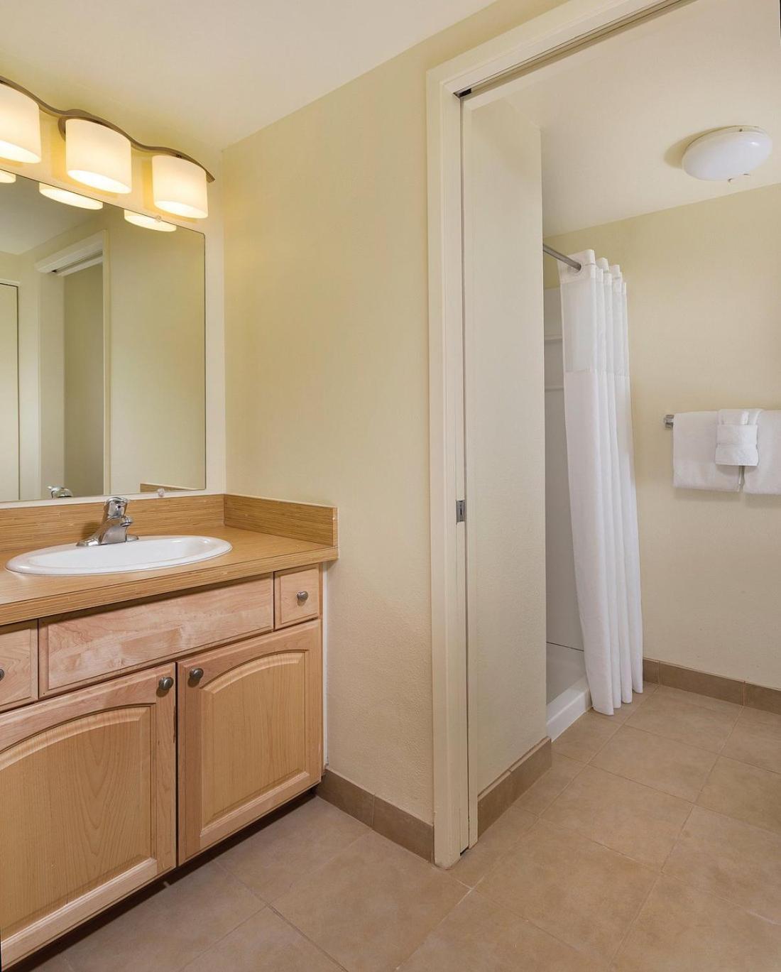 Beautiful 2 Bedroom Condo @ Kona! Kailua-Kona Esterno foto